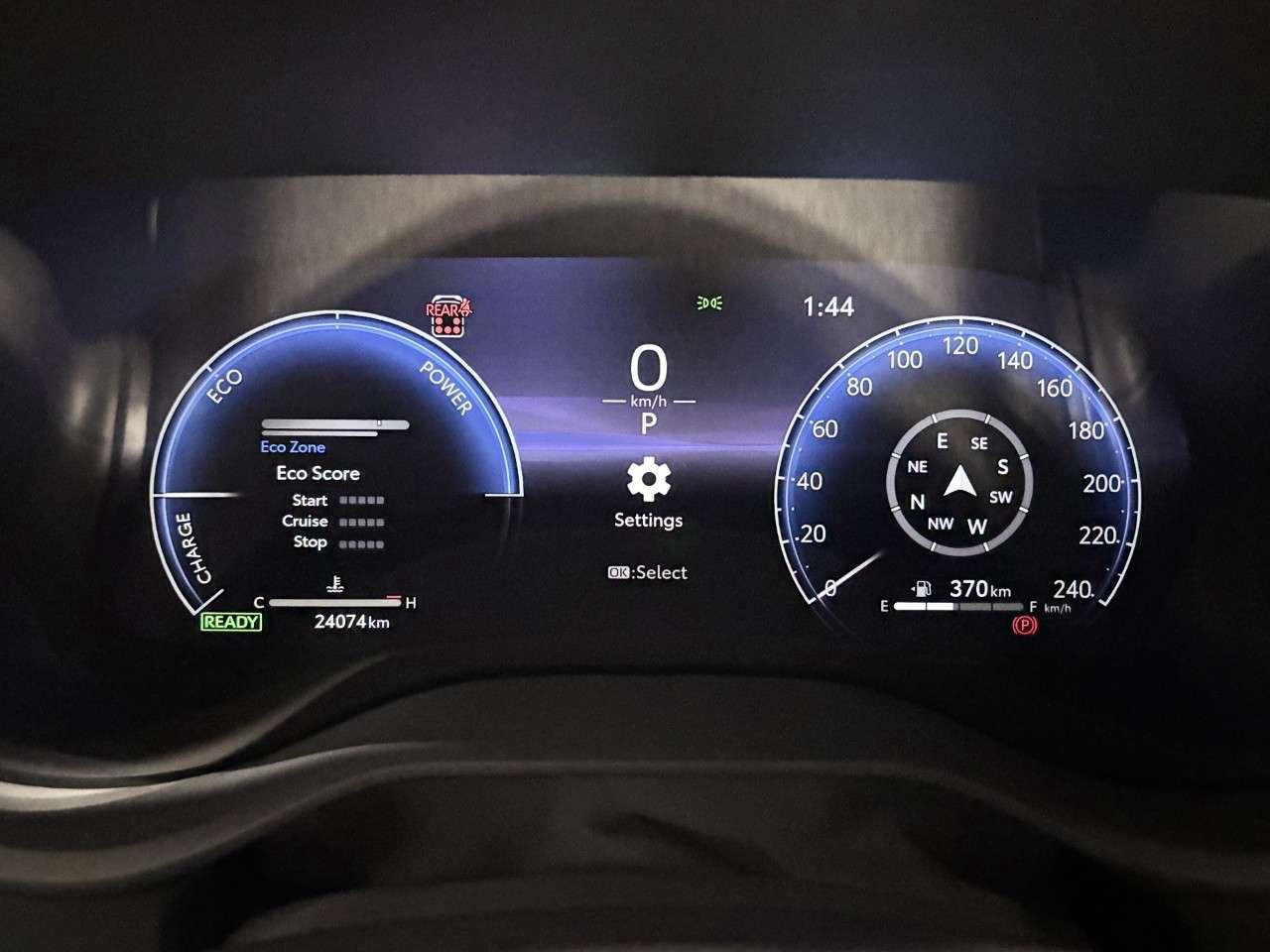 2025 Toyota Sienna XSE 7-Passenger AWD Photo