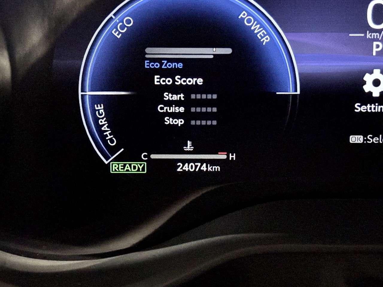 2025 Toyota Sienna XSE 7-Passenger AWD Photo