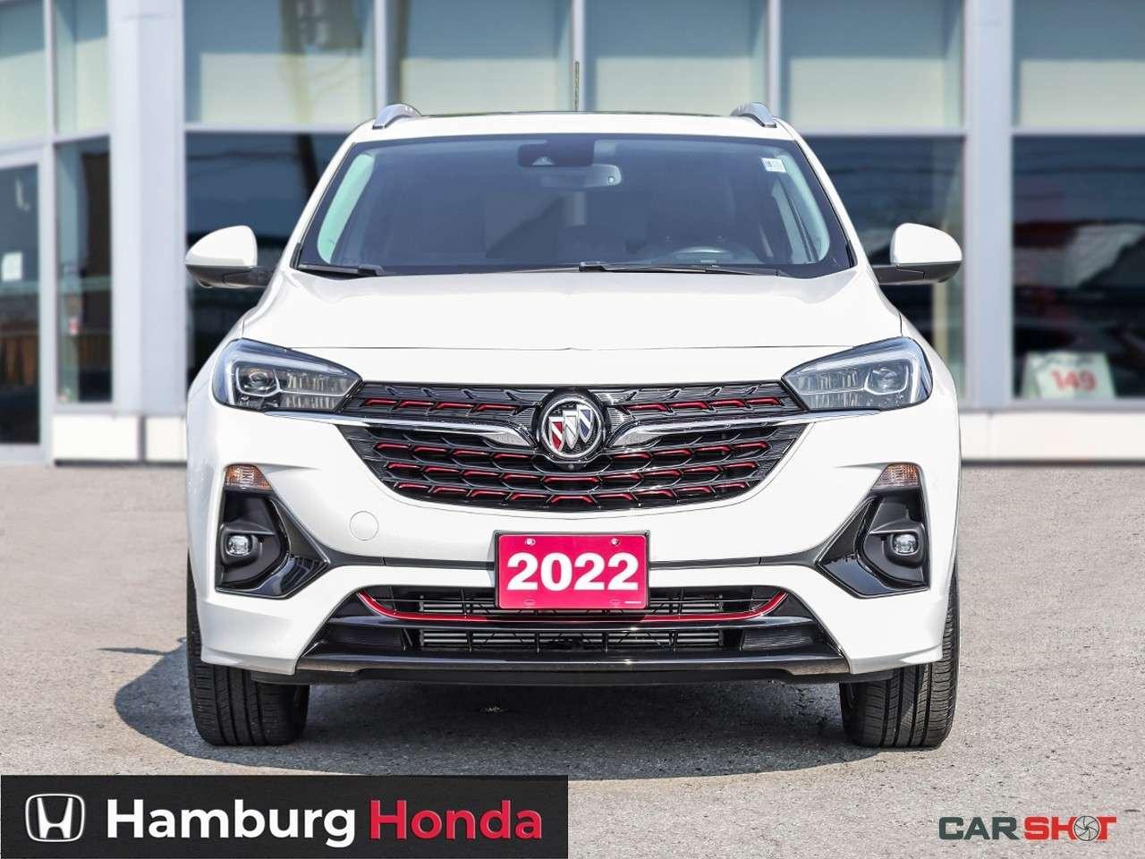 2022 Buick Encore Essence AWD Photo3
