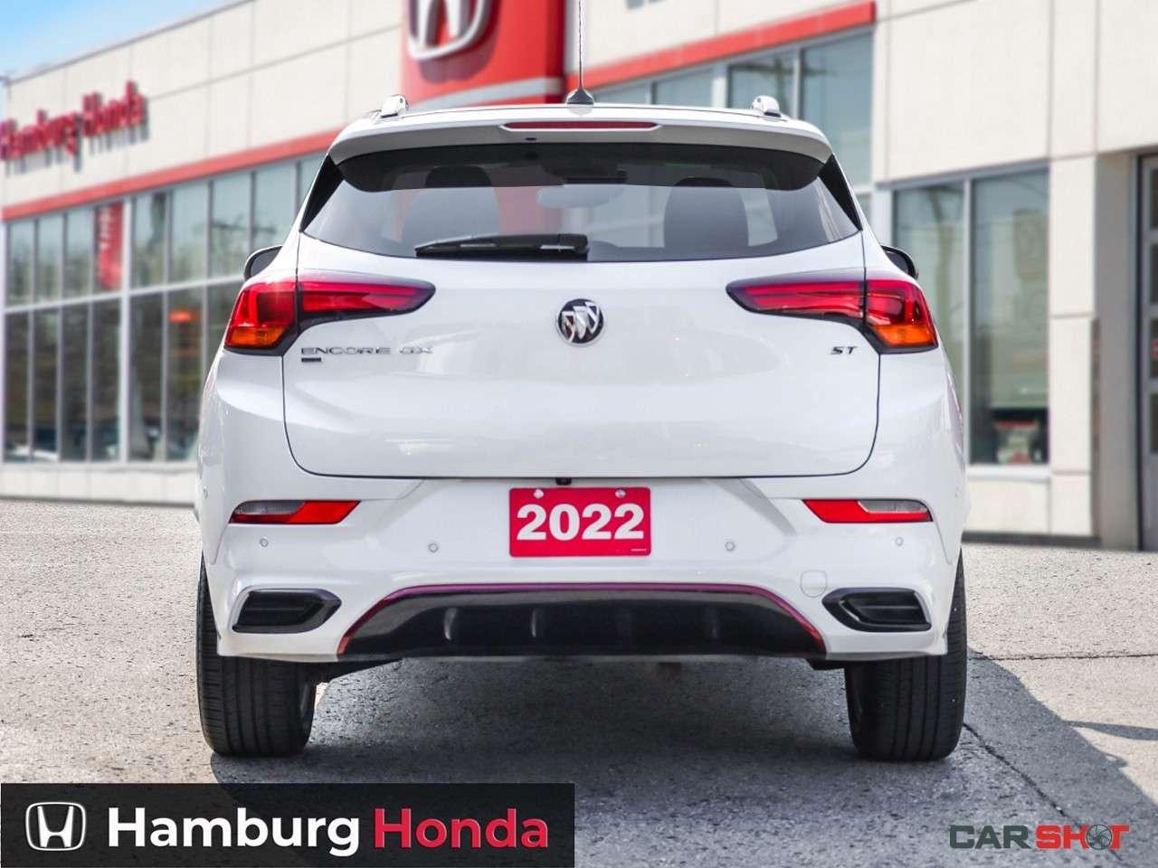 2022 Buick Encore Essence AWD Photo