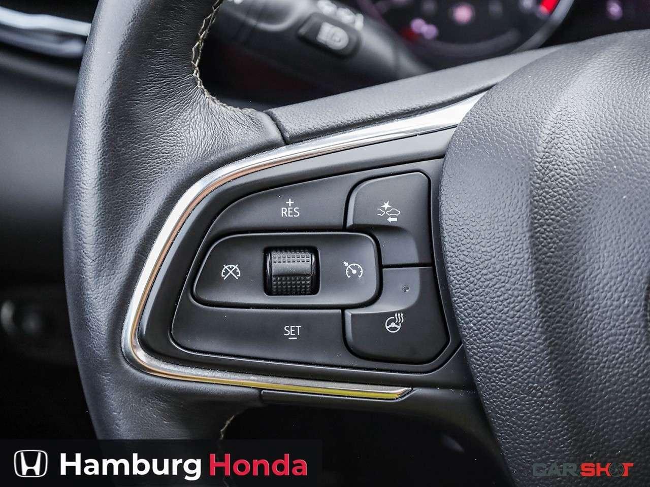2022 Buick Encore Essence AWD Photo