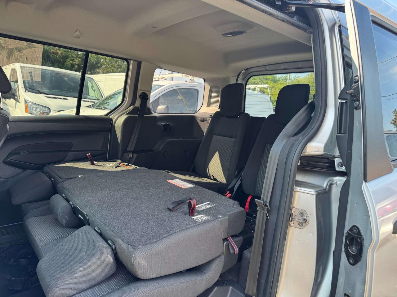 2018 Ford Transit Connect 7 passenger Photo