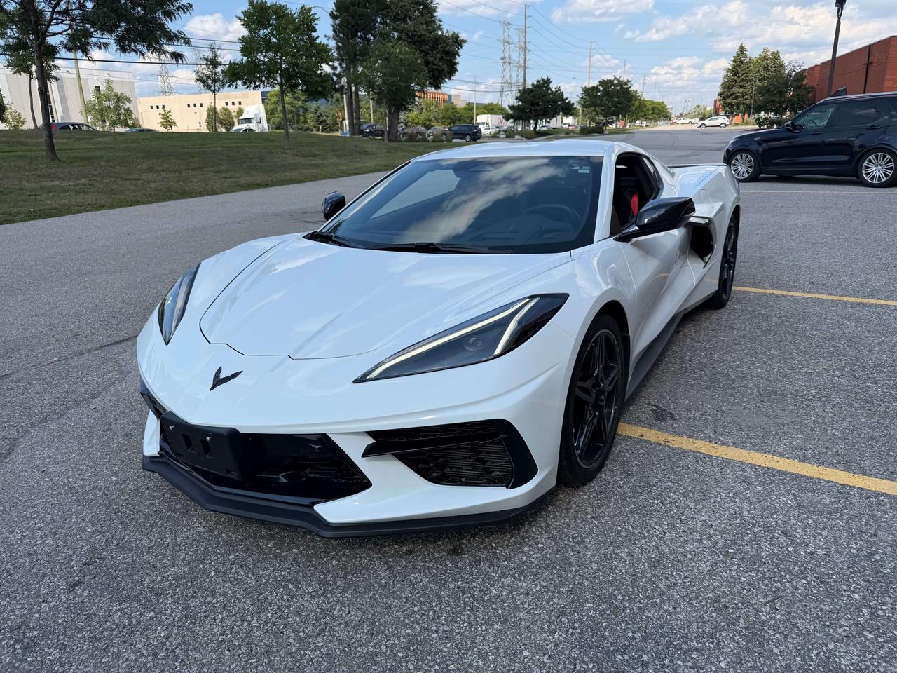 2024 Chevrolet Corvette 2LT GT2 SEATS HEADS UP COOLED SEAT CLEAN CARFAX Photo