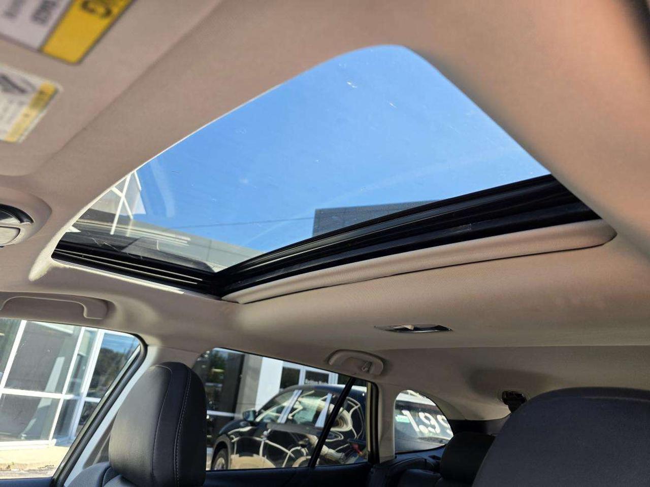 2021 Subaru Outback SUNROOF LEATHER CLEAN CARFAX Photo