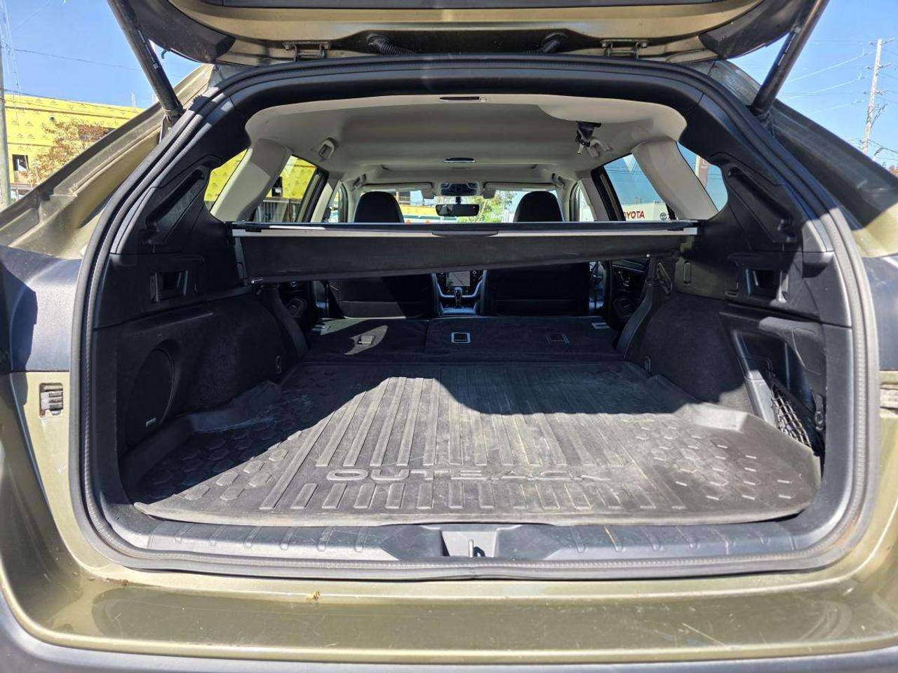 2021 Subaru Outback SUNROOF LEATHER CLEAN CARFAX Photo