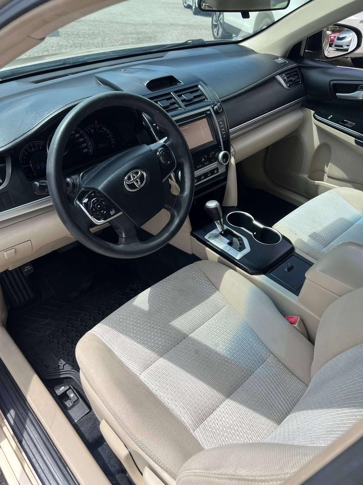 2012 Toyota Camry LE Photo