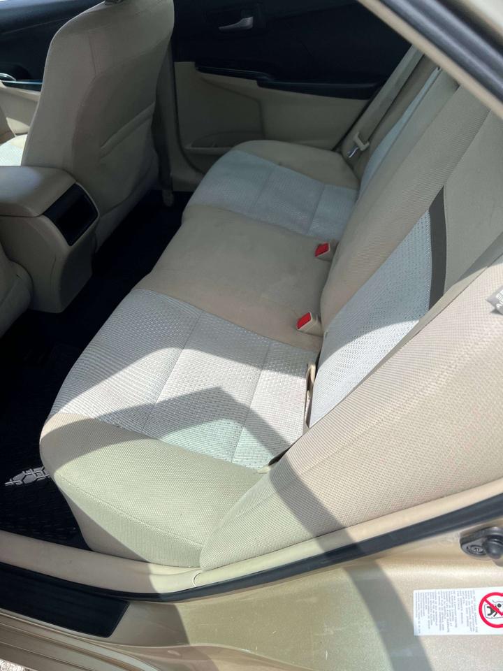 2012 Toyota Camry LE Photo
