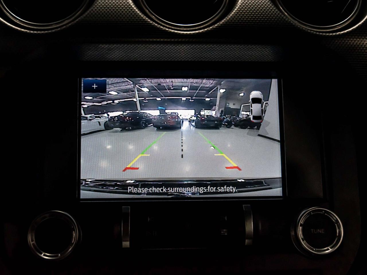 2019 Ford Mustang ECOBOOST 6 SPEED MANUAL REAR VIEW CAMERA Photo