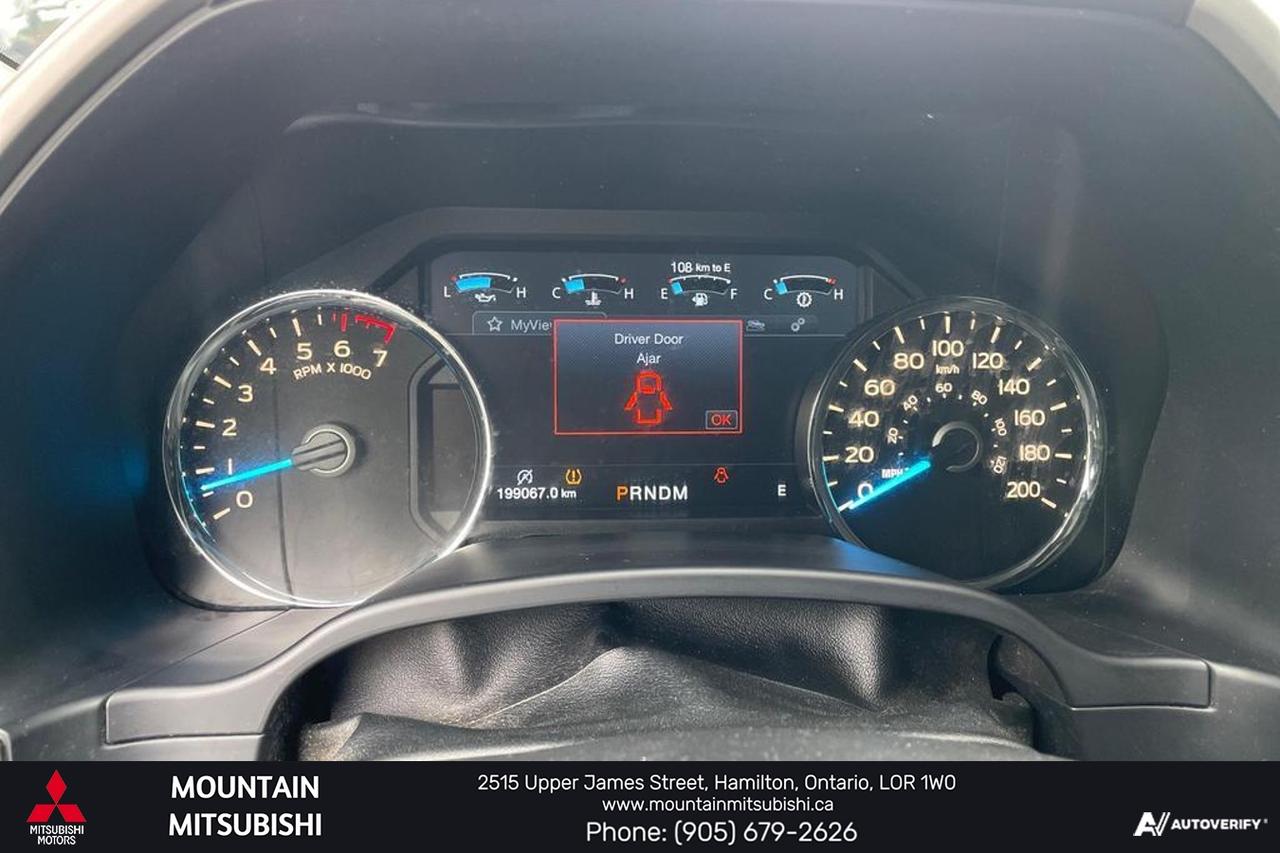 2017 Ford F-150 Lariat Photo