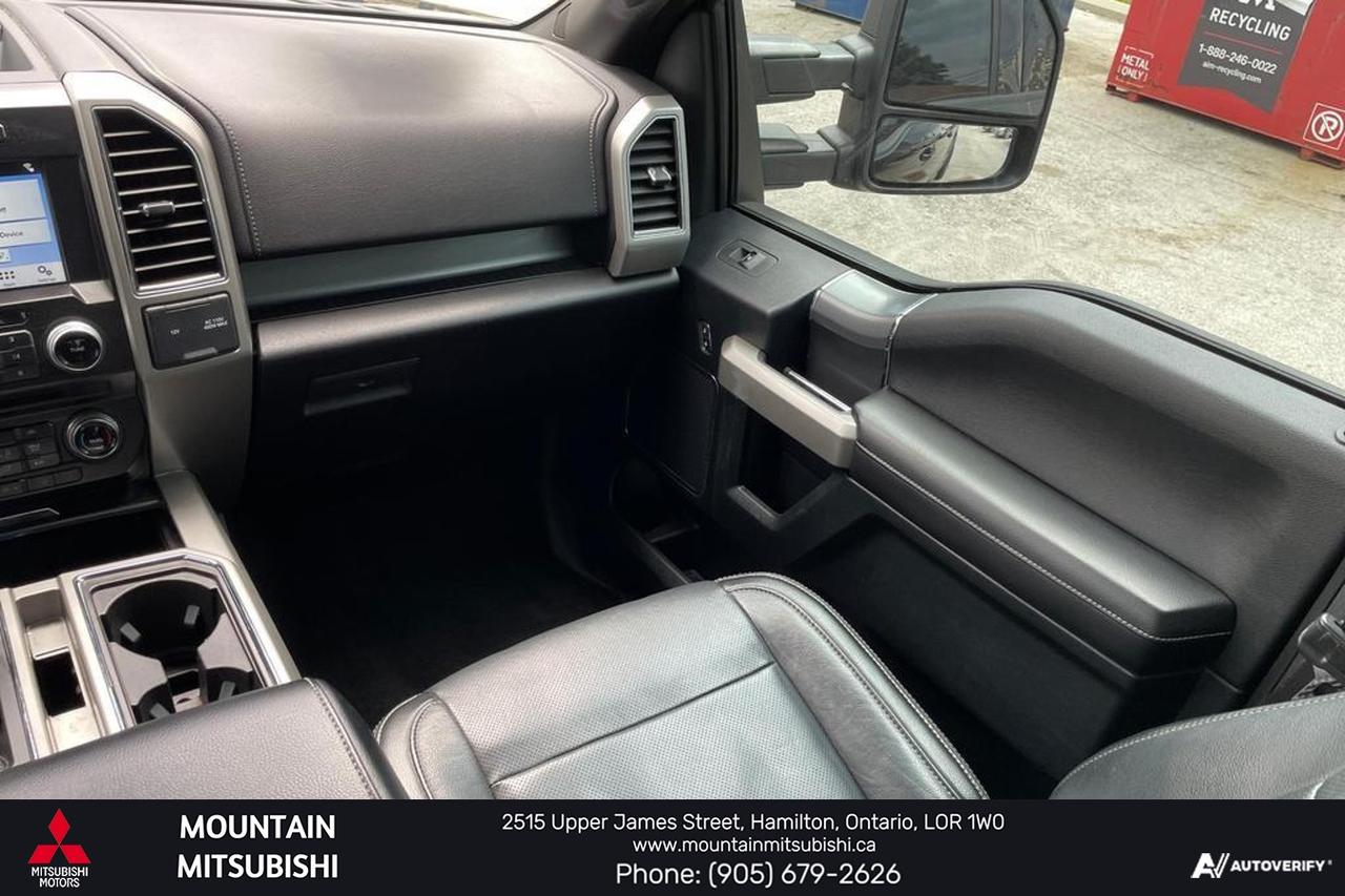 2017 Ford F-150 Lariat Photo