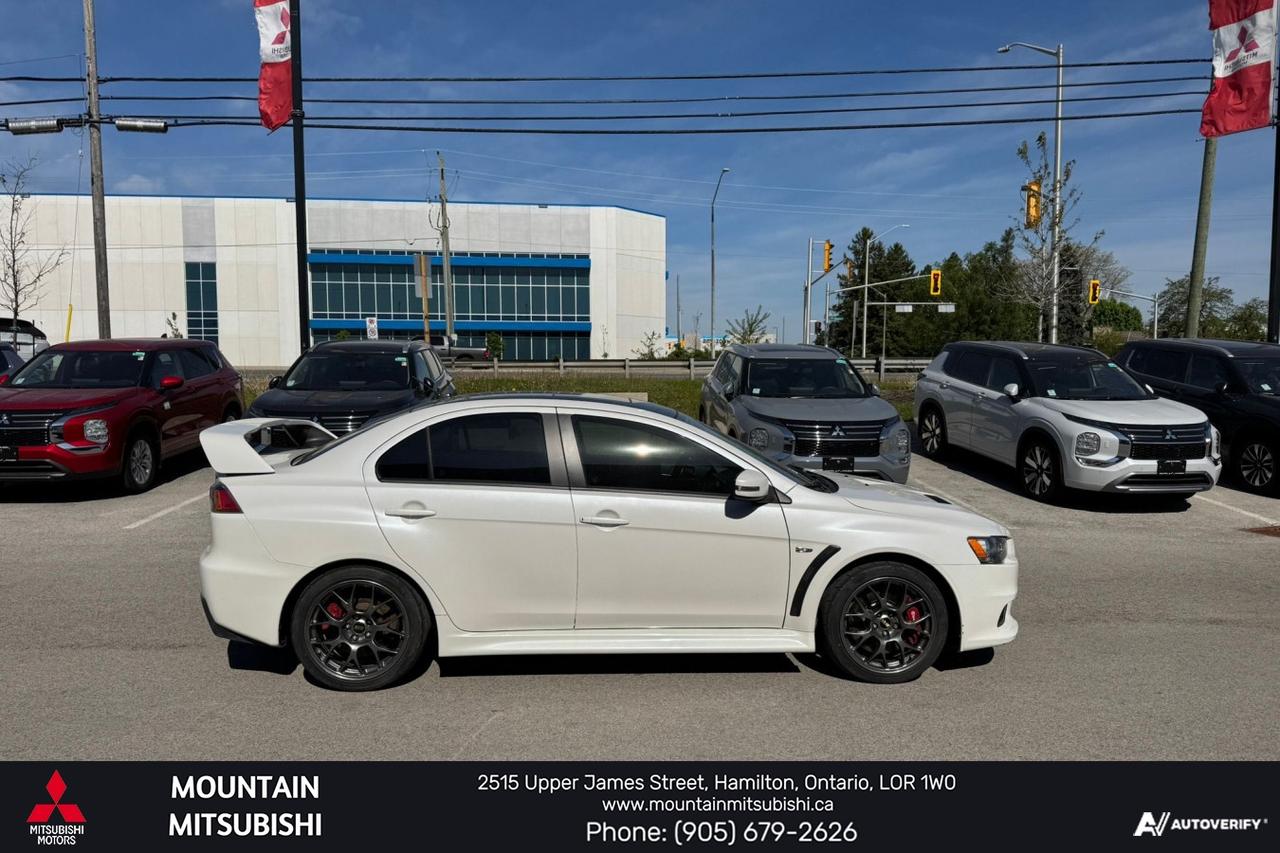 2015 Mitsubishi Lancer Evolution GSR Final Edition Photo