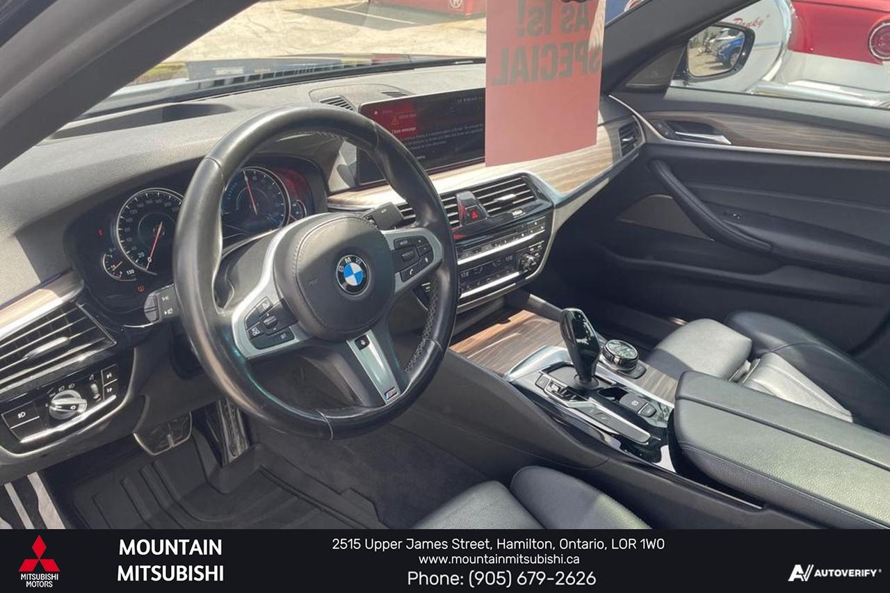 2018 BMW 5 Series 530e xDrive iPerformance Plug-In Hybrid Photo