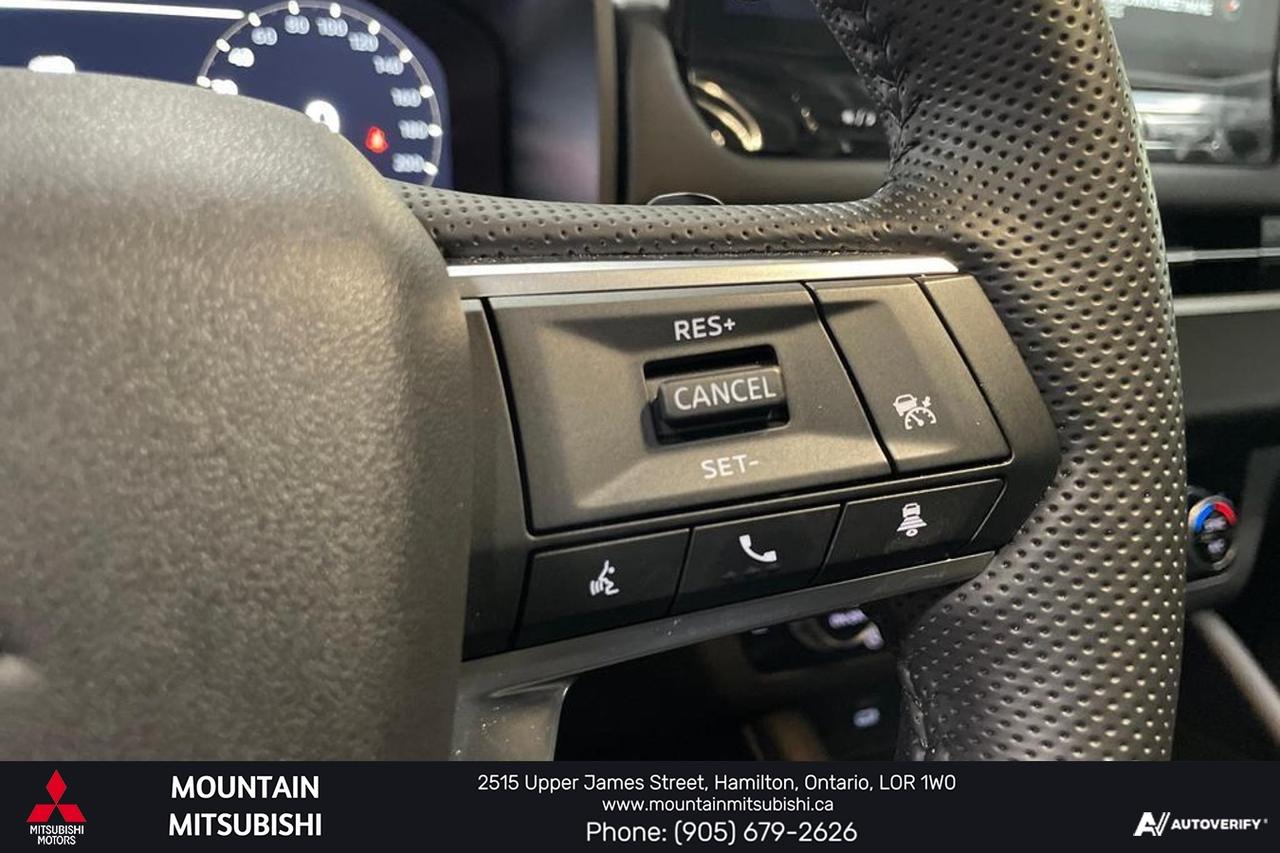 2026 Mitsubishi Outlander SEL Photo