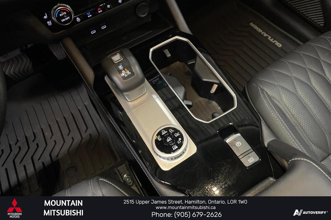 2026 Mitsubishi Outlander SEL Photo