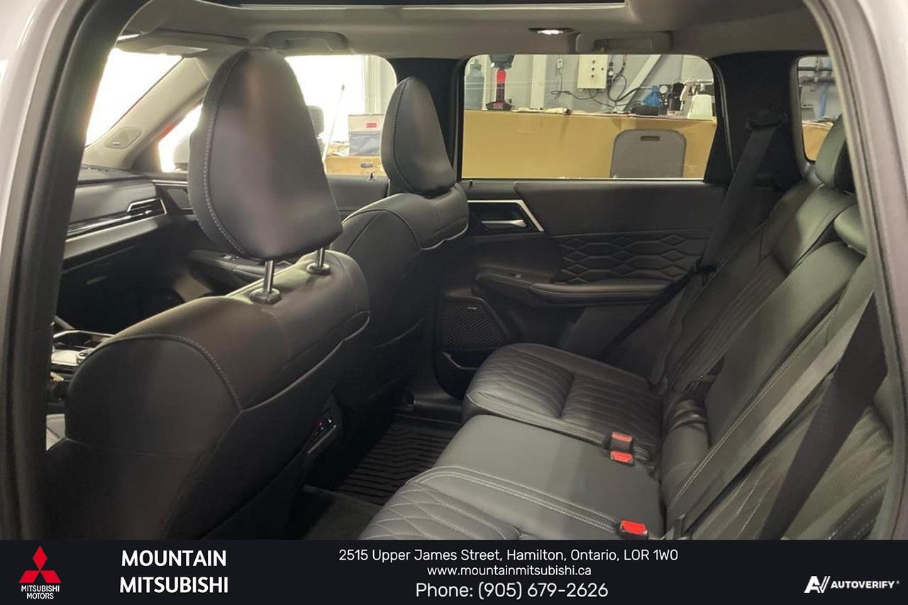 2026 Mitsubishi Outlander SEL Photo
