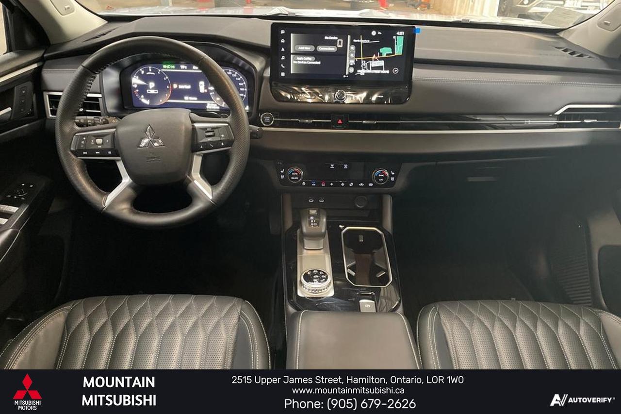 2026 Mitsubishi Outlander SEL Photo