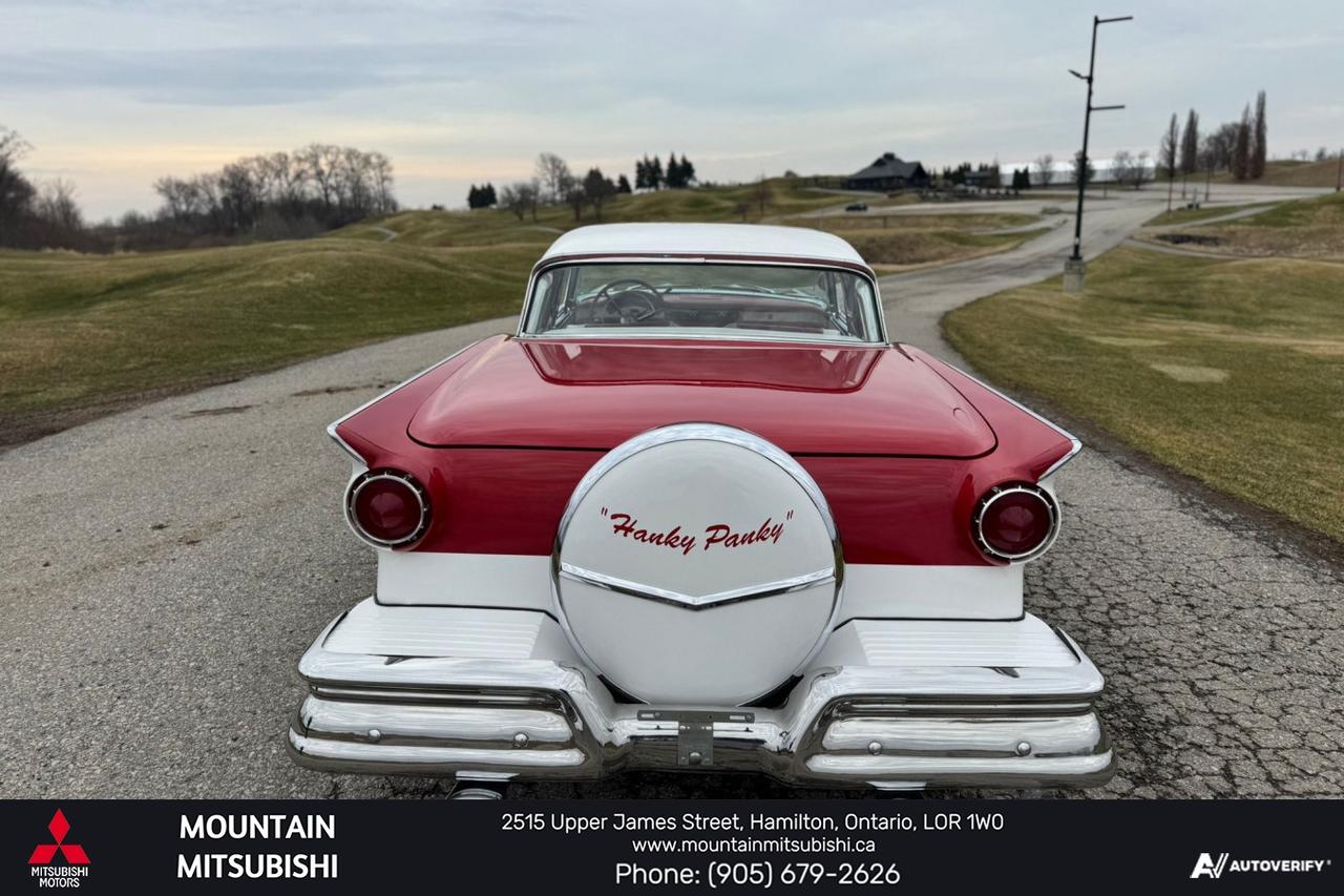 1957 Ford Fairlane Skyliner  Photo