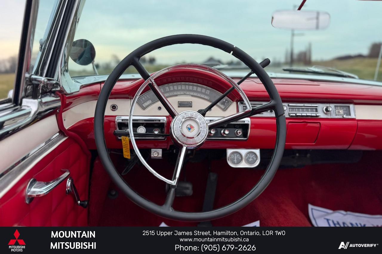 1957 Ford Fairlane Skyliner  Photo