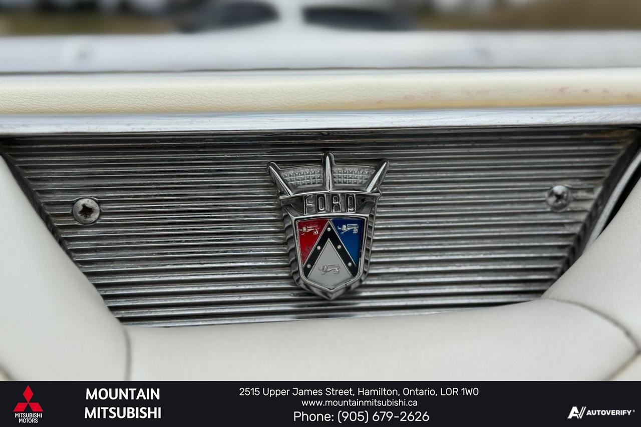 1957 Ford Fairlane Skyliner  Photo