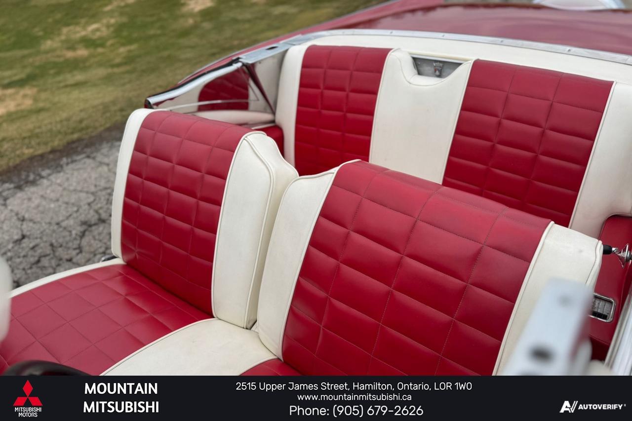 1957 Ford Fairlane Skyliner  Photo