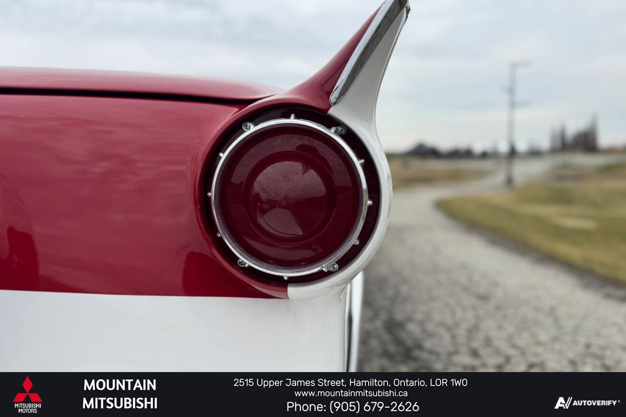 1957 Ford Fairlane Skyliner  Photo
