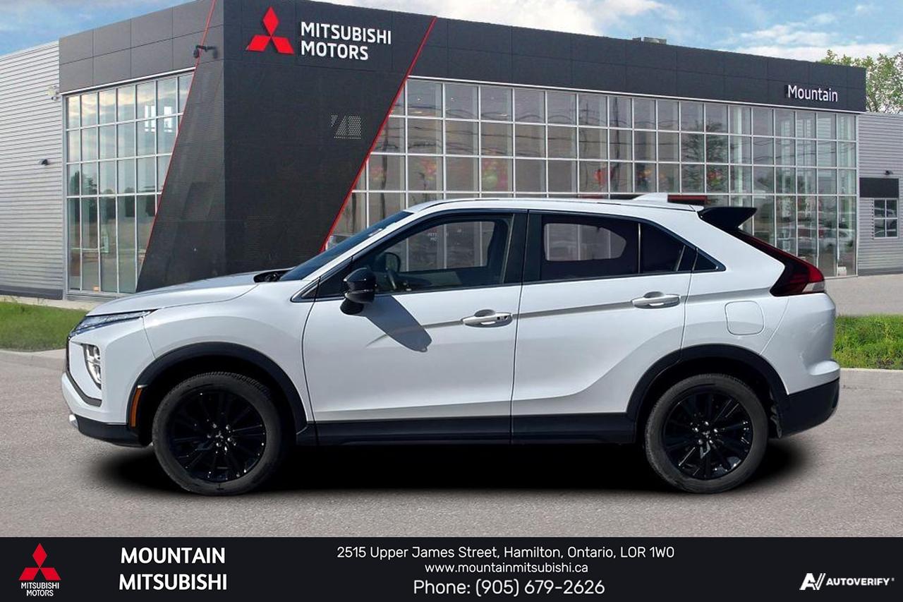 2023 Mitsubishi Eclipse Cross Carbon Edition S-AWC Photo