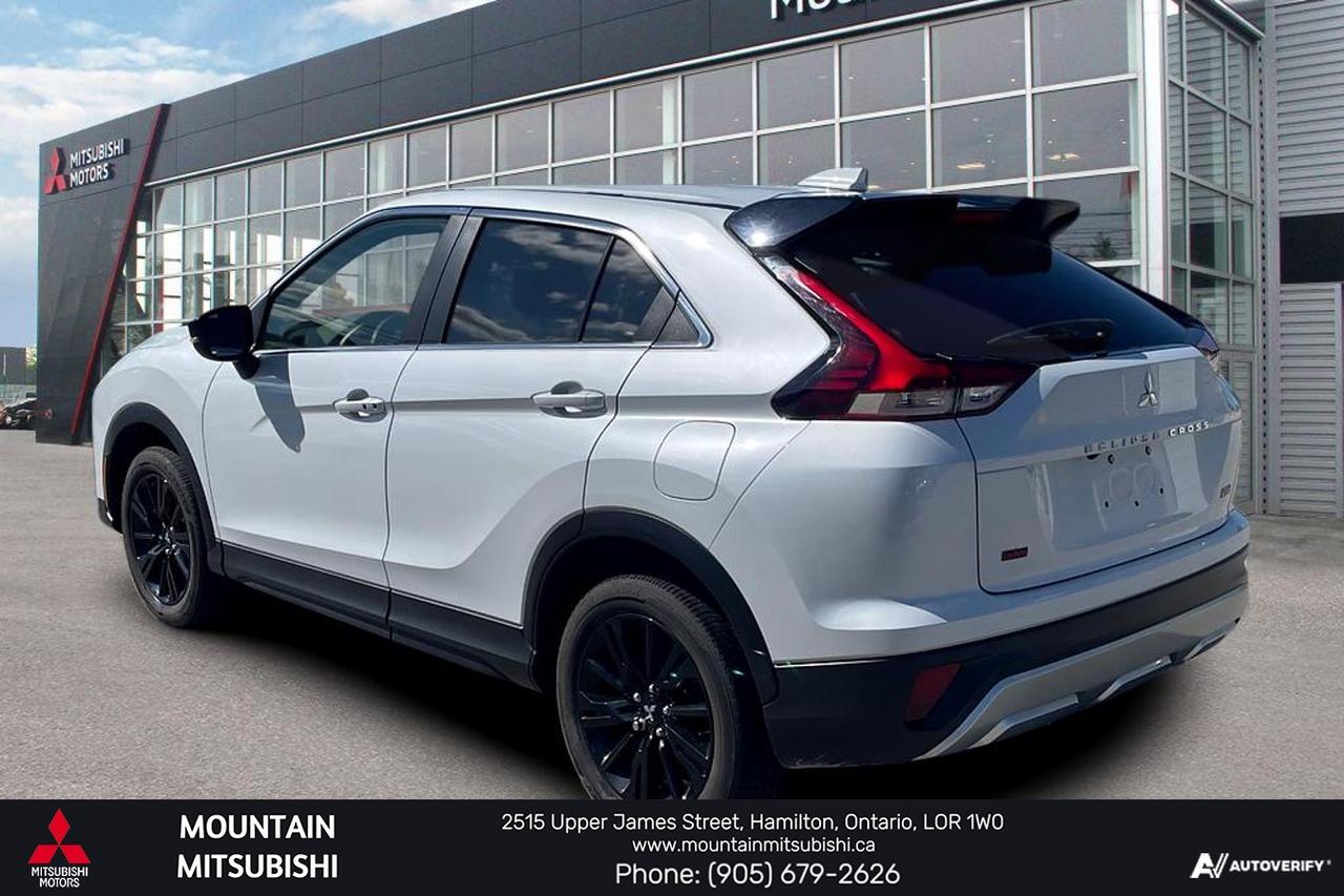 2023 Mitsubishi Eclipse Cross Carbon Edition S-AWC Photo