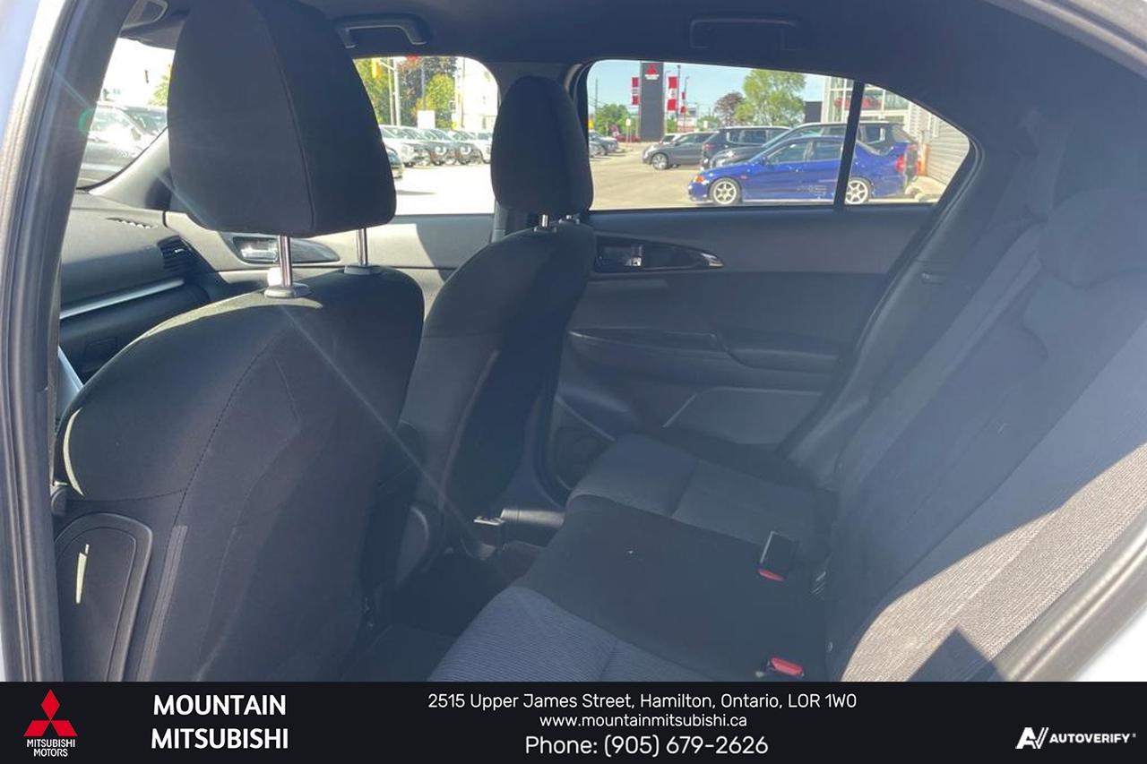 2023 Mitsubishi Eclipse Cross Carbon Edition S-AWC Photo