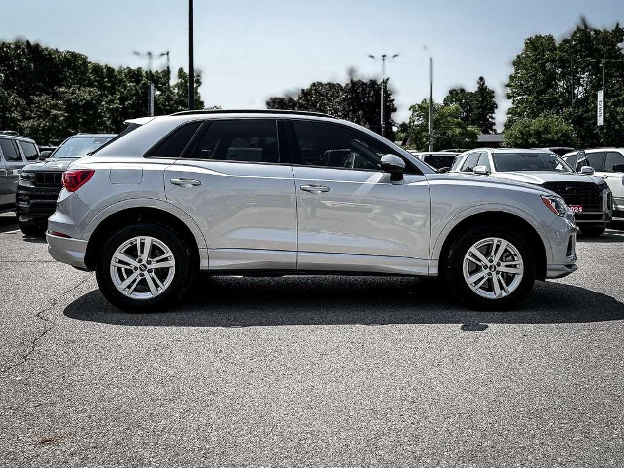 2021 Audi Q3 40 Komfort   PANO ROOF   HEATED SEATS   CARPLAY Photo