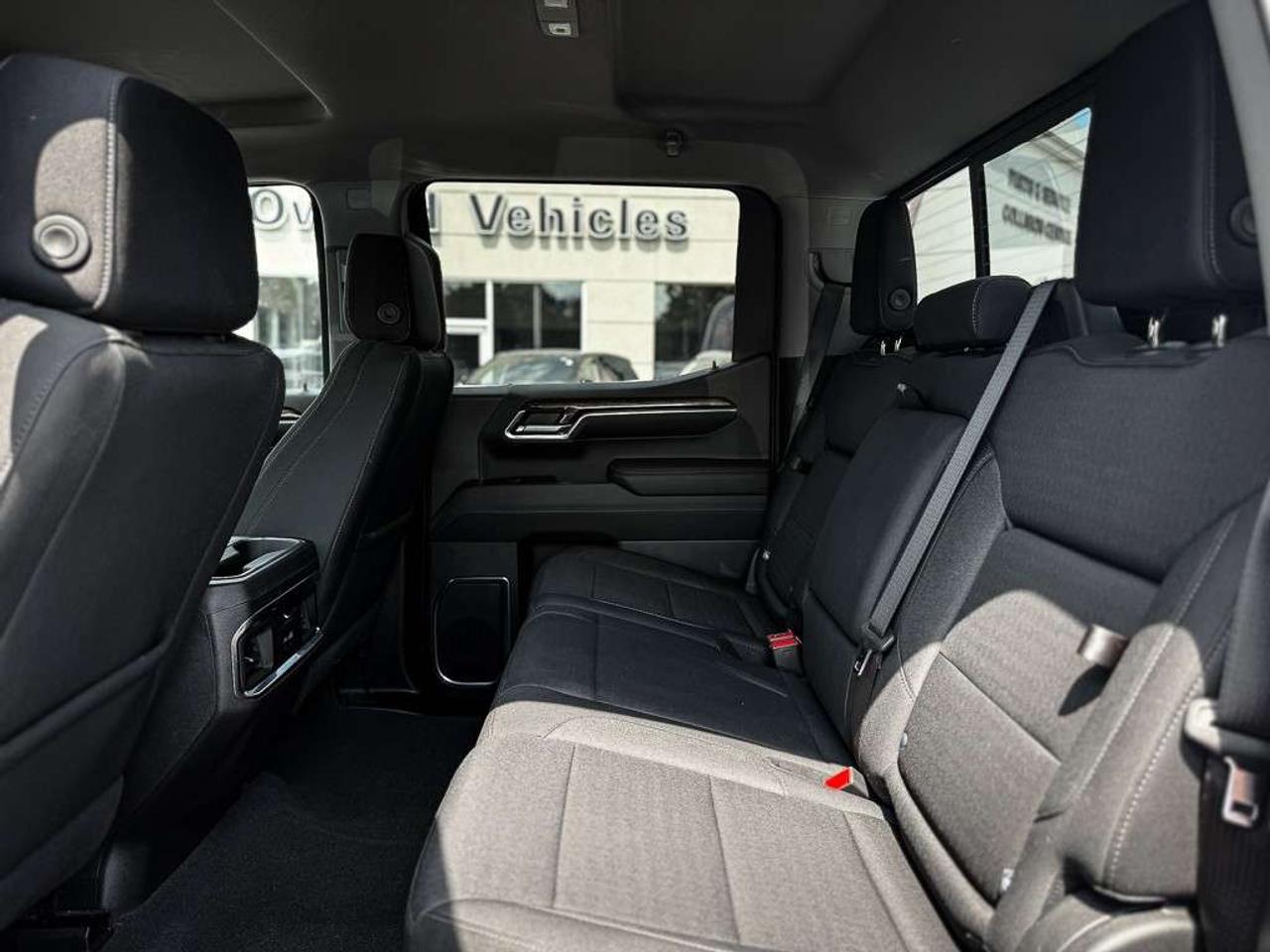 2024 GMC Sierra 1500 Elevation   CREW   V8   OFF-ROAD PKG   TRAILER BRAKE   ADAPTIVE CRUISE   BOSE AUDIO Photo