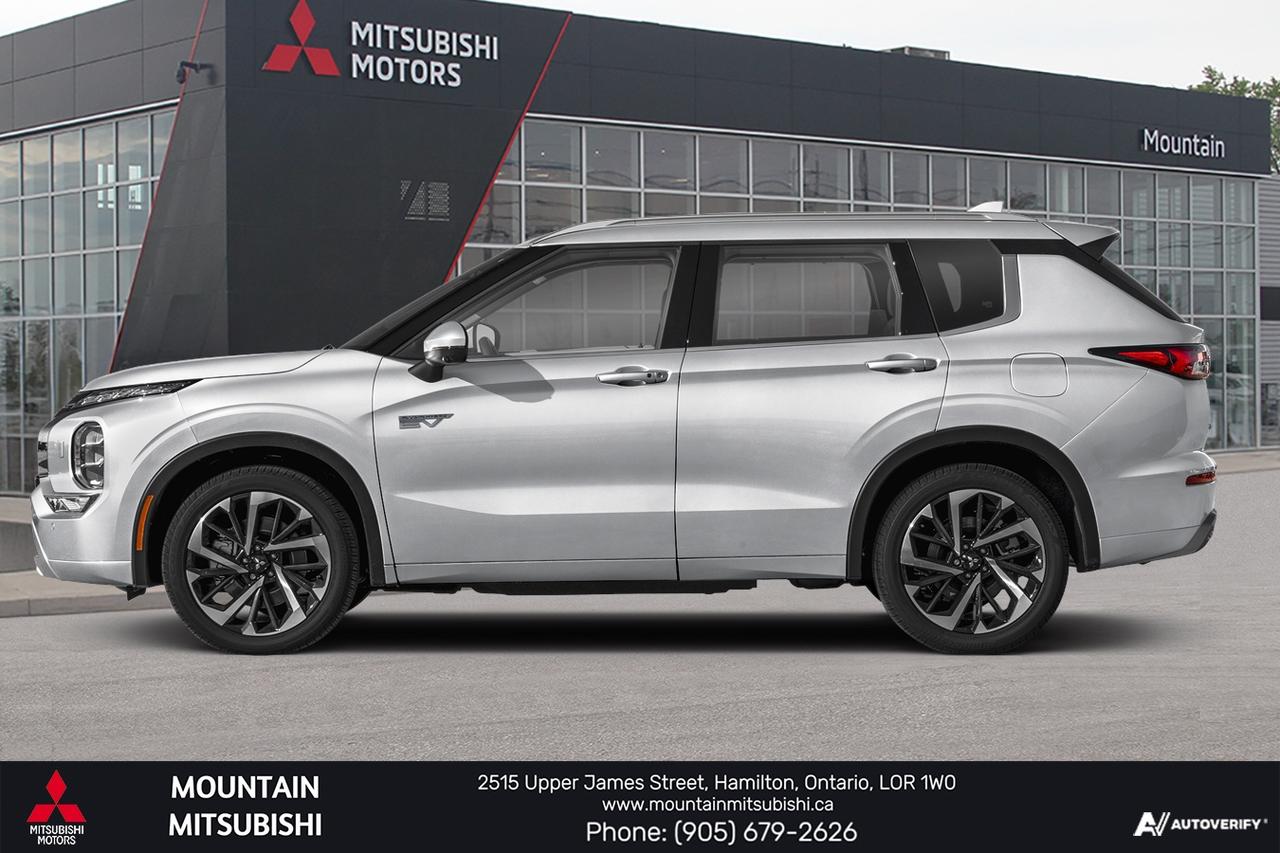 2026 Mitsubishi Outlander Plug-In Hybrid SEL Photo