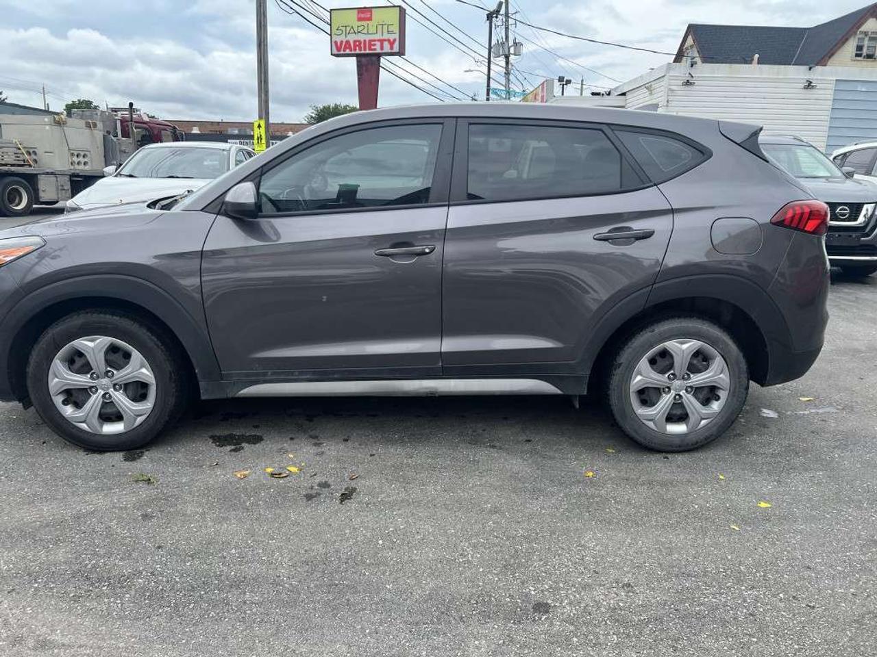 2021 Hyundai Tucson Essential 4dr Front-Wheel Drive Automatic Photo