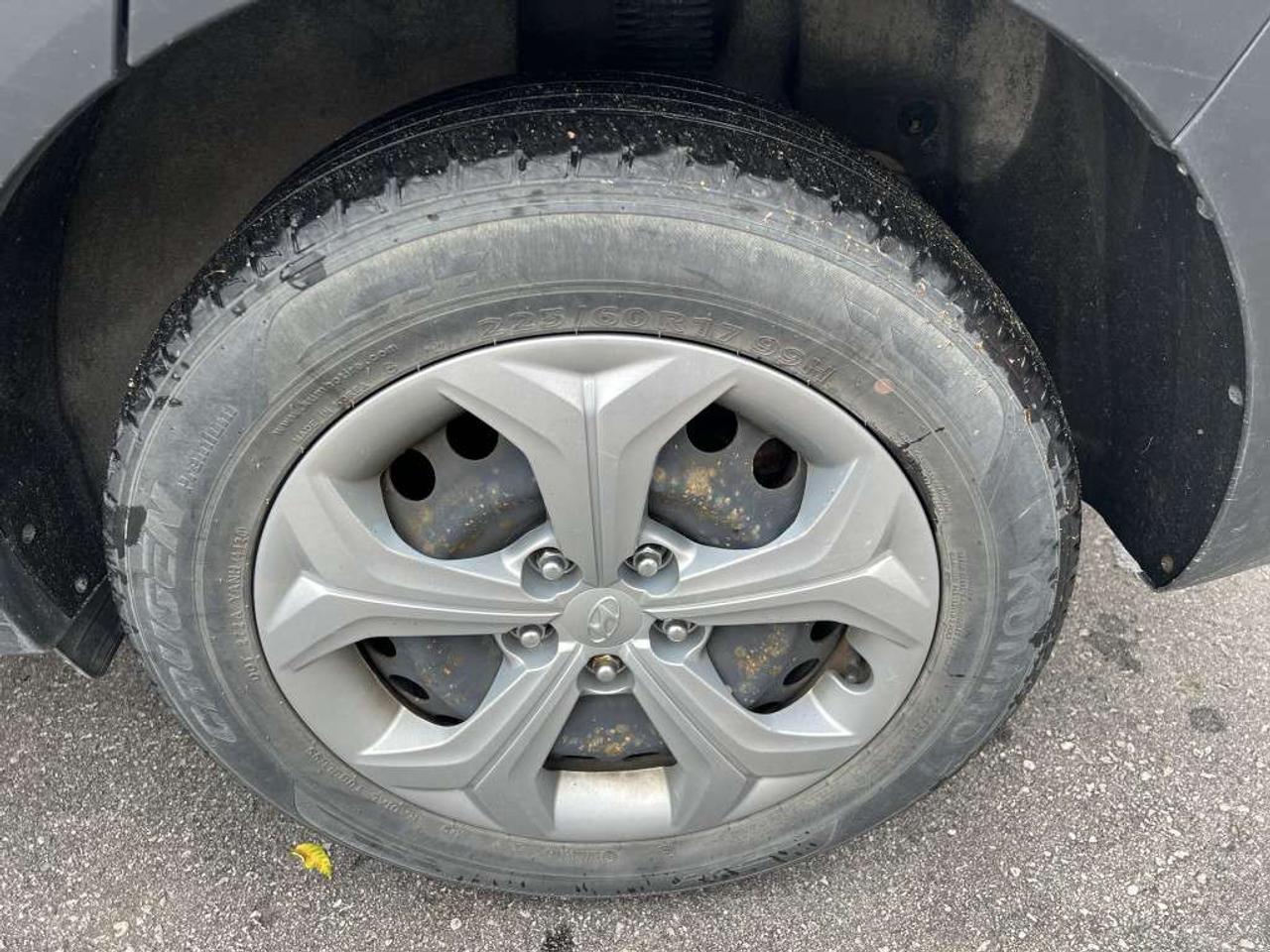 2021 Hyundai Tucson Essential 4dr Front-Wheel Drive Automatic Photo