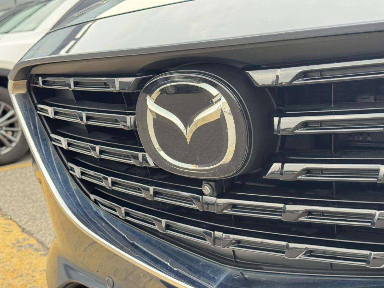 2022 Mazda CX-9 KURO AWD/ BOSE SOUND/ RED LEATHER INTERIOR/ 2.99% Photo