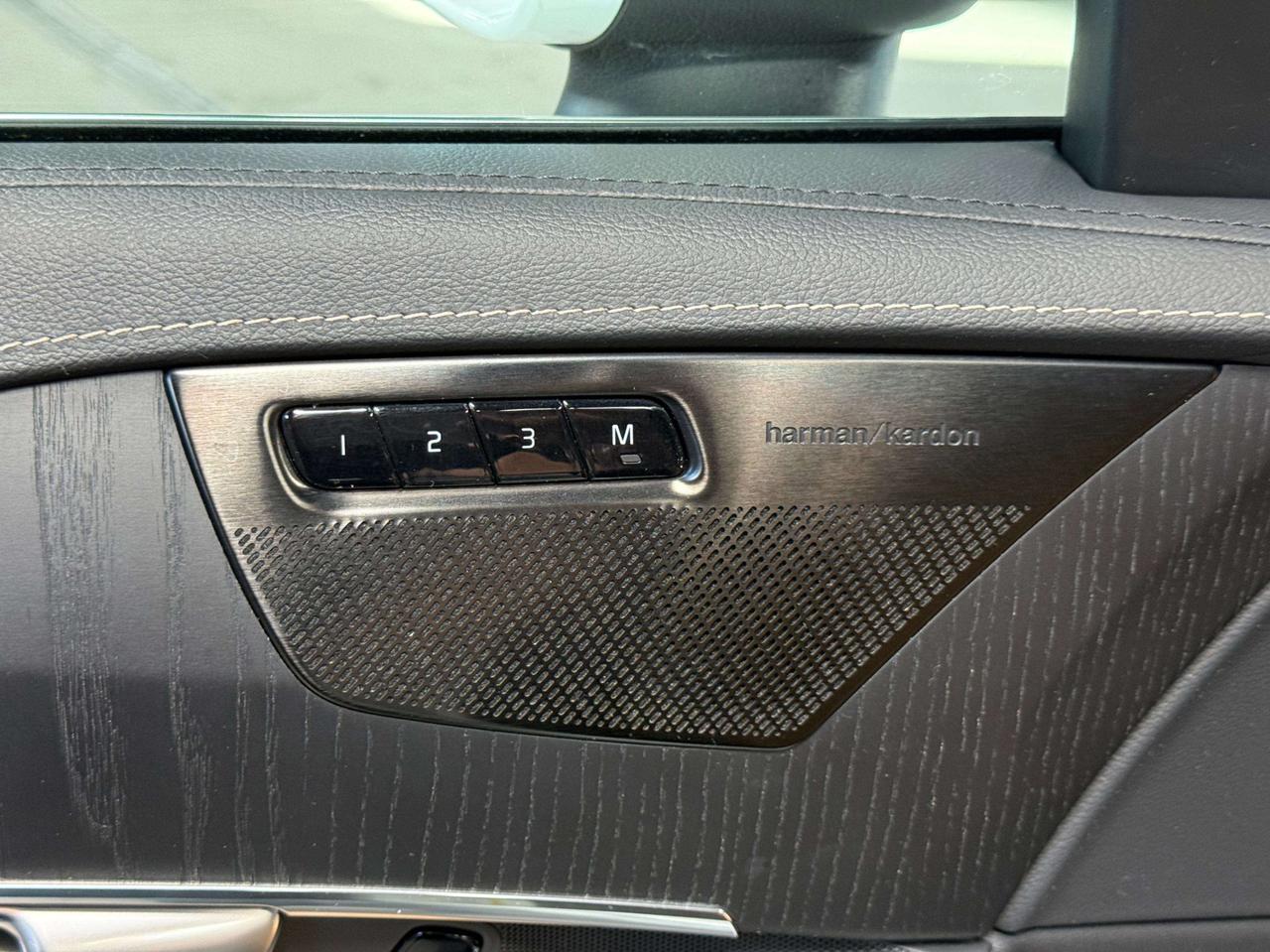 2021 Volvo XC90 T6   AWD   INSCRIPTION   7-SEATER   HARMAN KARDON Photo