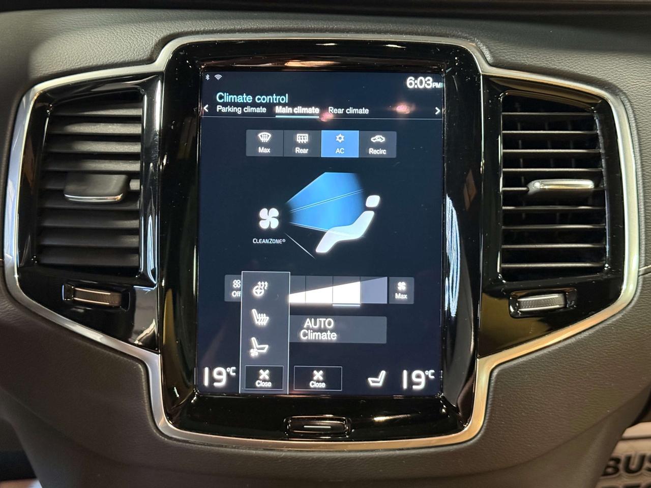 2021 Volvo XC90 T6   AWD   INSCRIPTION   7-SEATER   HARMAN KARDON Photo