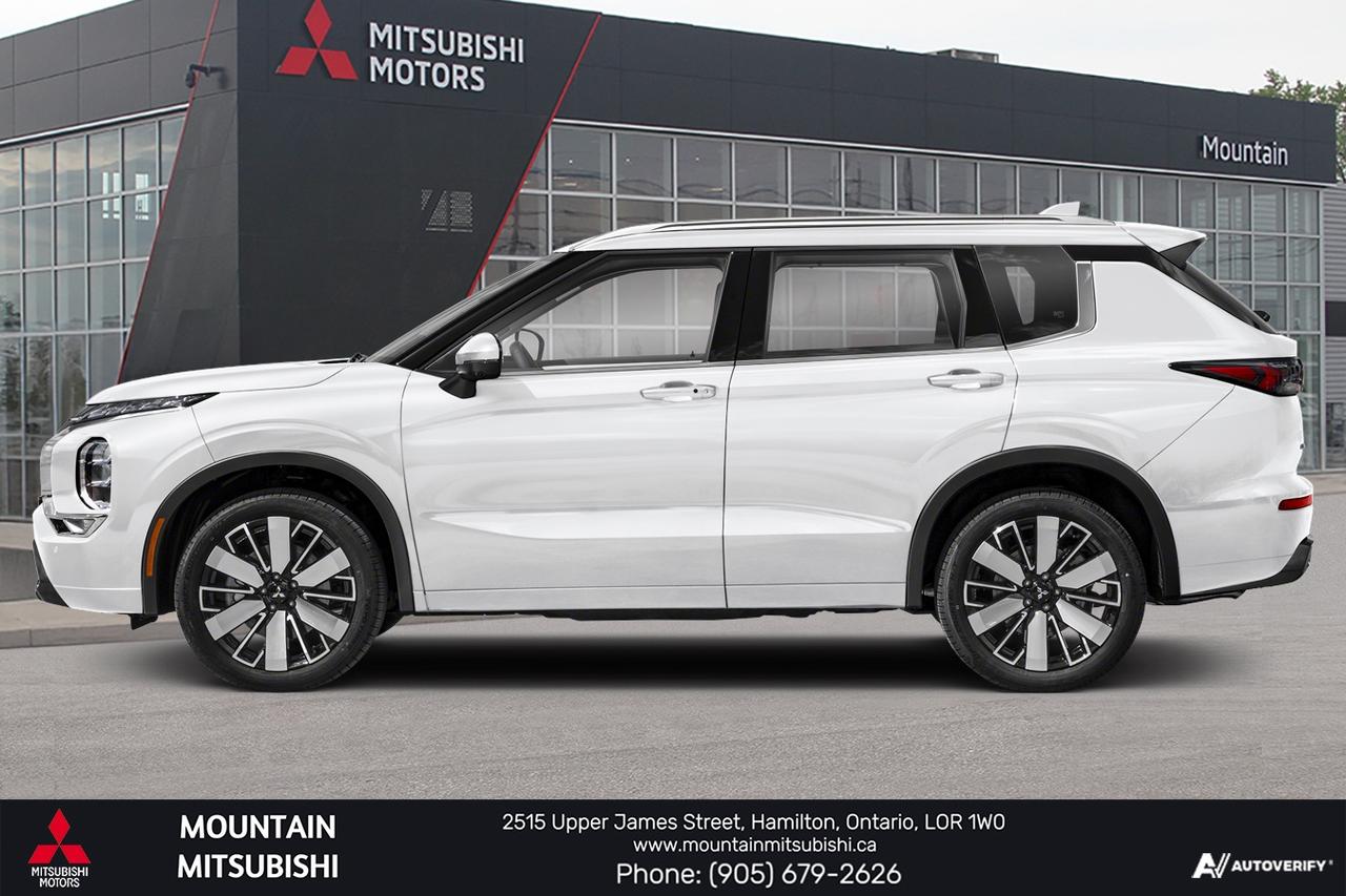 2026 Mitsubishi Outlander SEL Photo0