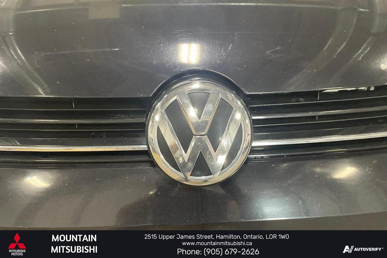 2018 Volkswagen Golf R Manual Photo