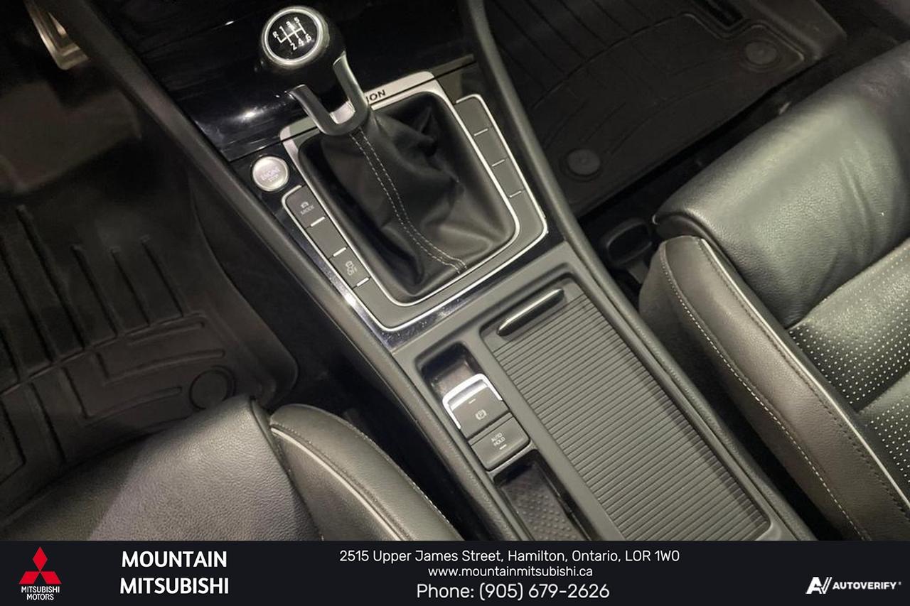 2018 Volkswagen Golf R Manual Photo