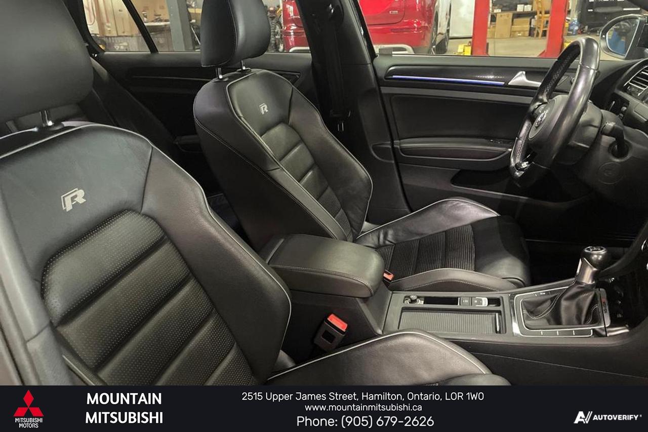 2018 Volkswagen Golf R Manual Photo