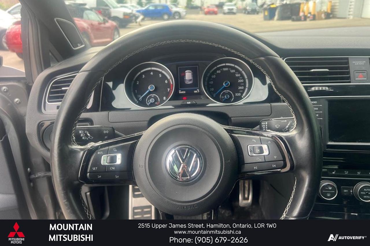 2017 Volkswagen Golf R 5dr HB Man Photo