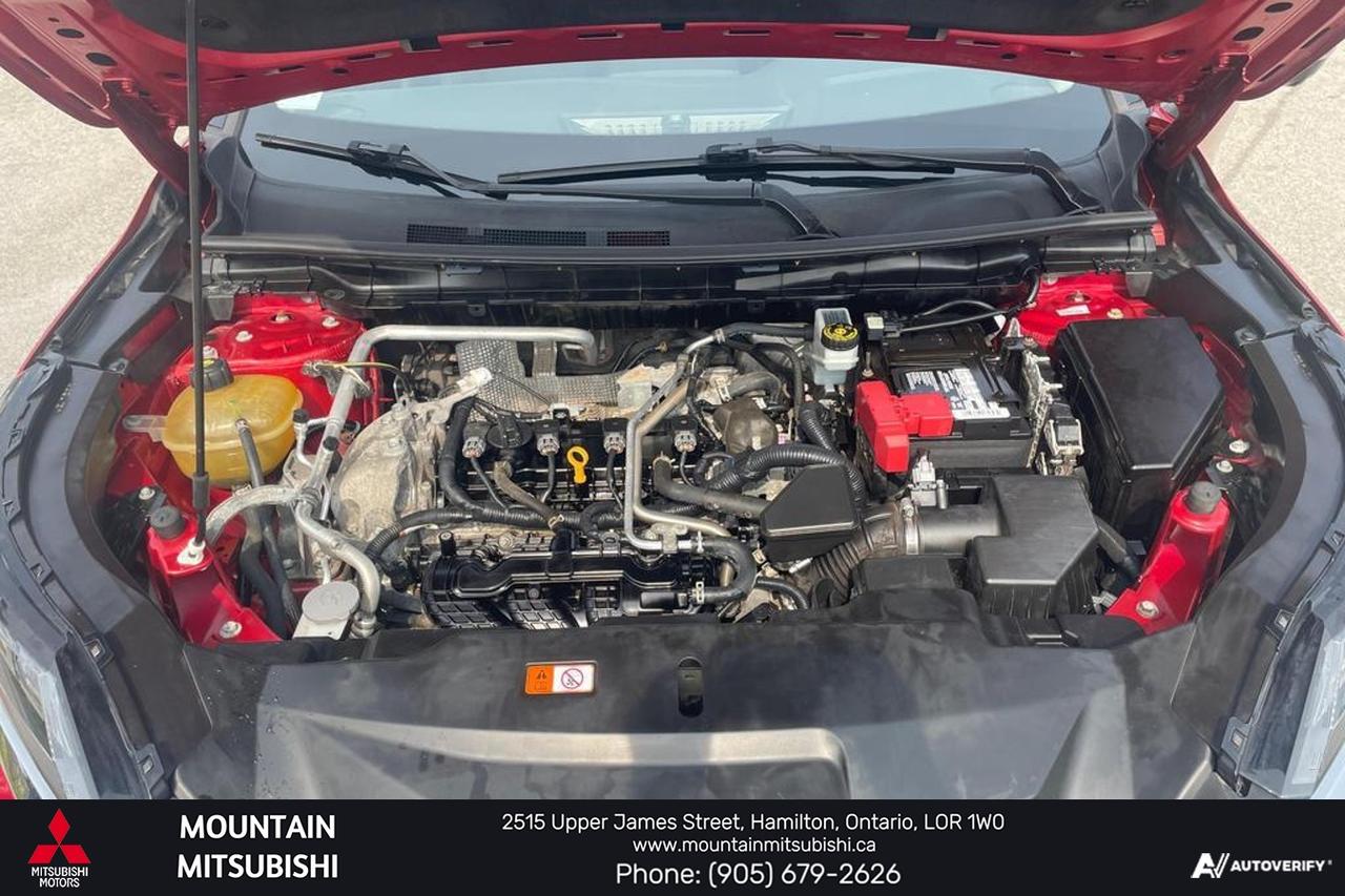 2022 Mitsubishi Outlander LE Photo