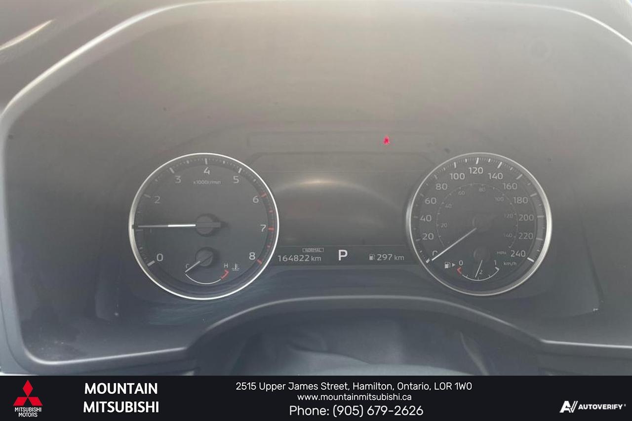2022 Mitsubishi Outlander LE Photo
