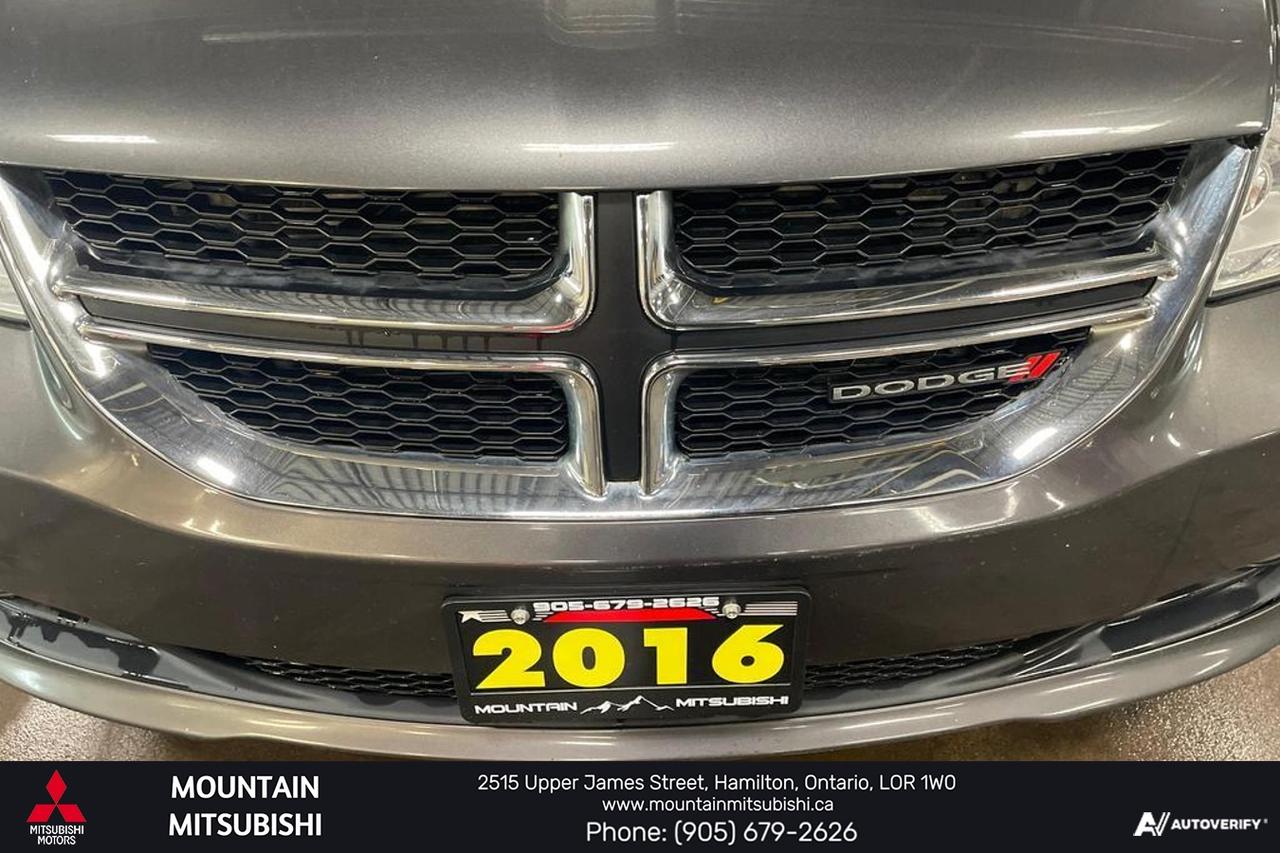 2016 Dodge Grand Caravan SXT Premium Plus Photo