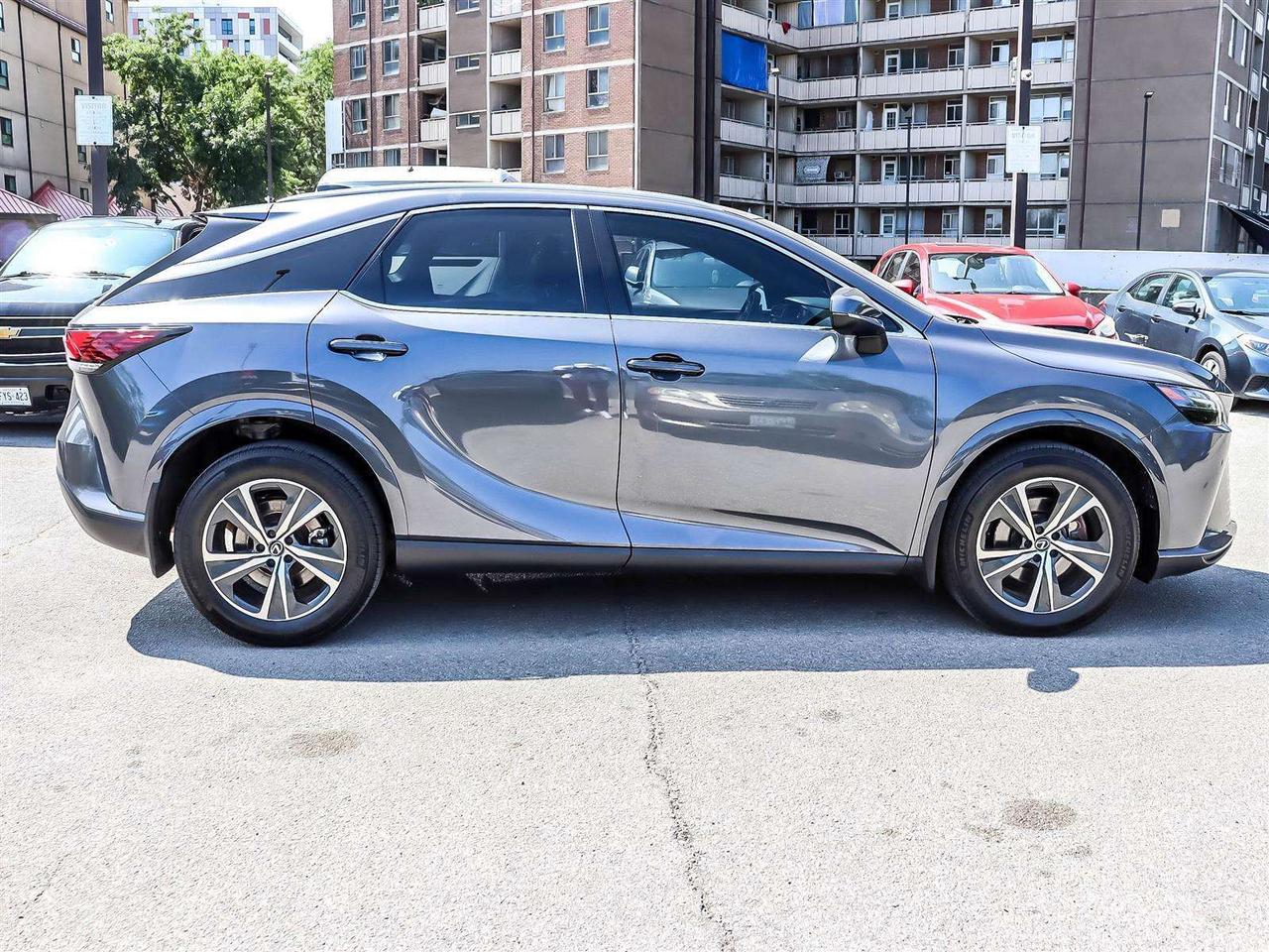 2025 Lexus RX PREMIUM AWD 2.4L TURBO ADAPTIVE CRUISE Photo