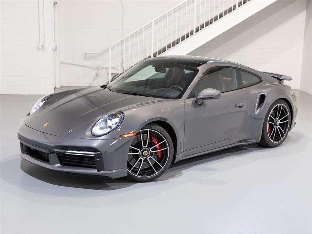 2024 Porsche 911 Turbo Coupe Photo5