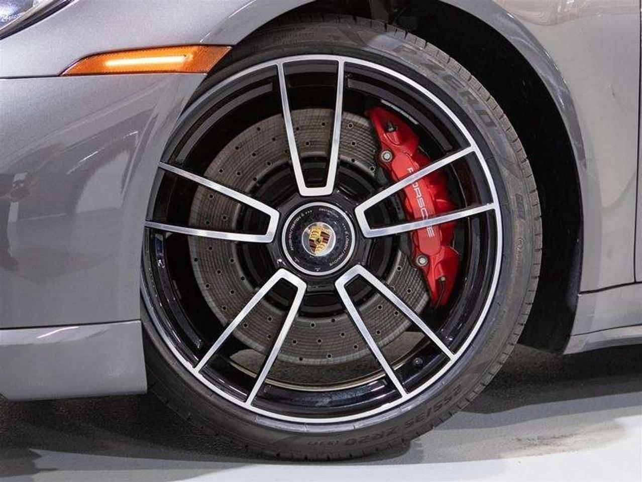 2024 Porsche 911 Turbo Coupe Photo