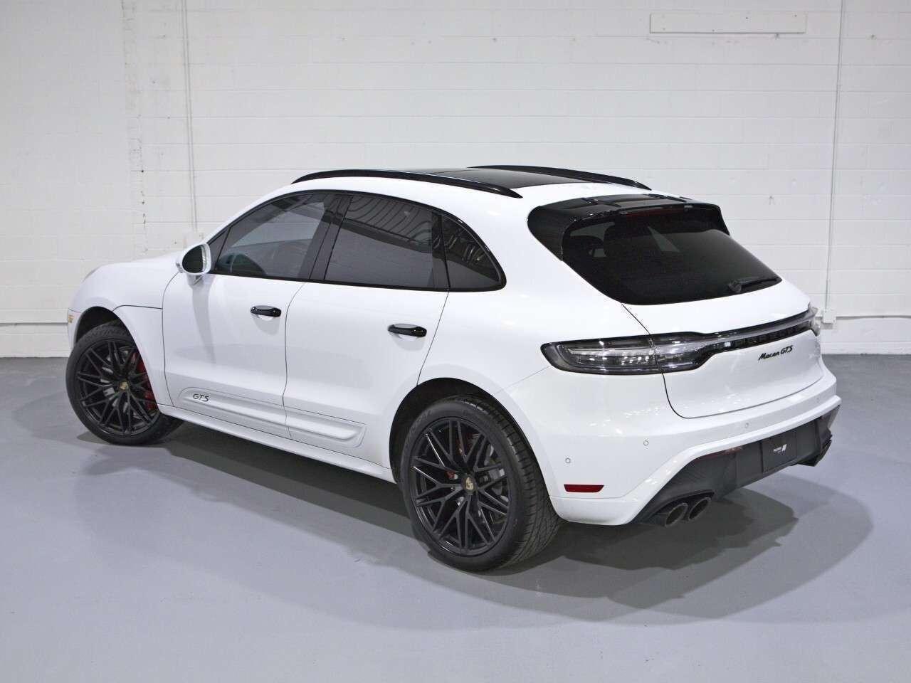 2023 Porsche Macan GTS AWD Photo
