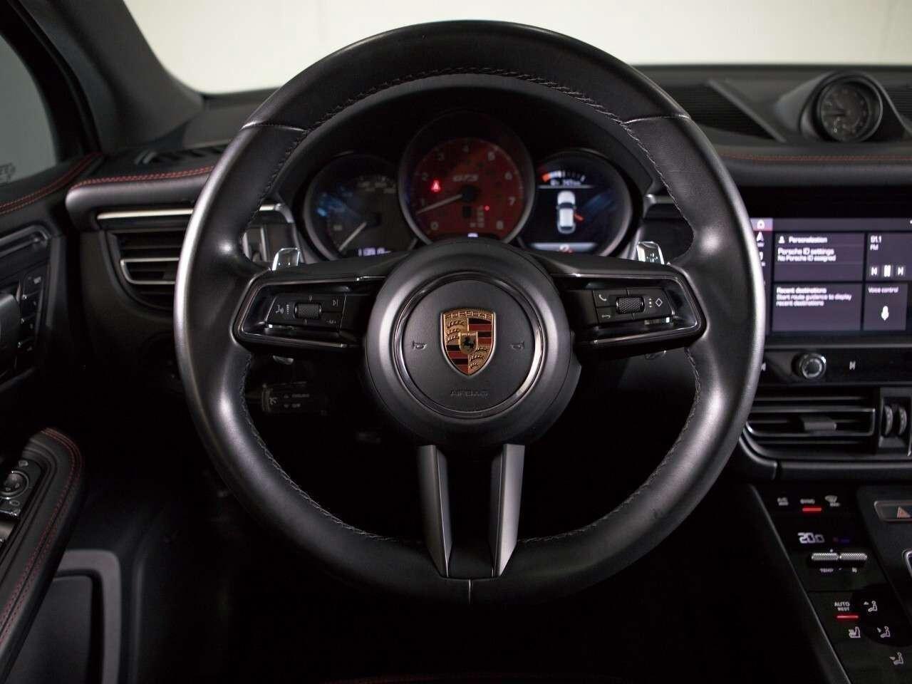 2023 Porsche Macan GTS AWD Photo