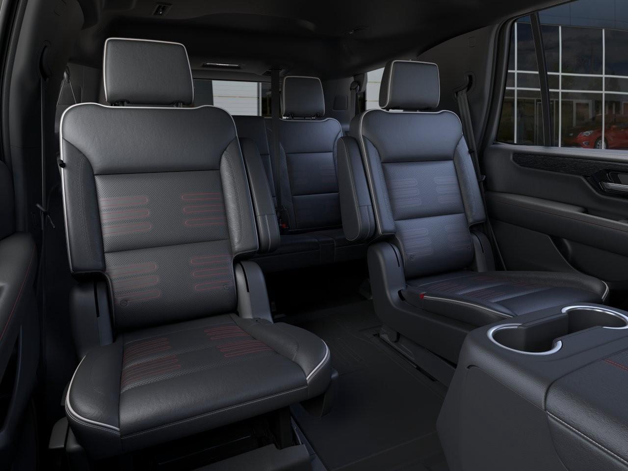 2026 GMC Yukon AT4 Ultimate 4dr 4x4 Photo
